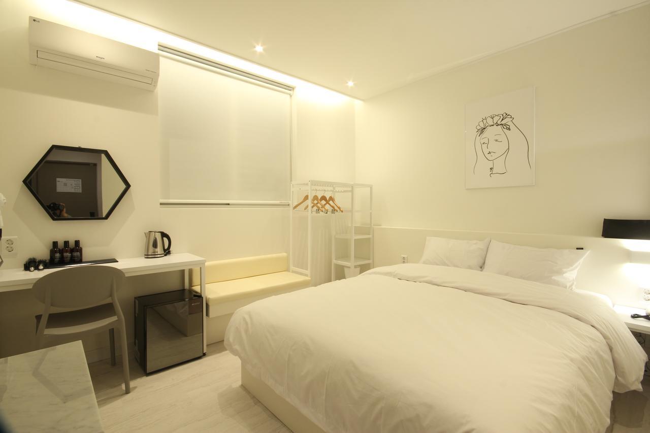 Hotel Yam Yeosu Hakdong المظهر الخارجي الصورة