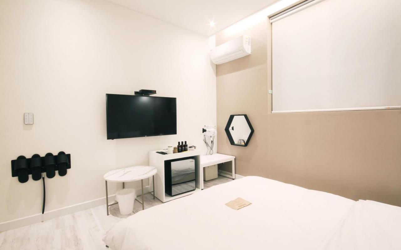 Hotel Yam Yeosu Hakdong المظهر الخارجي الصورة